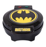 GOFRERA BATMAN UNCANNY BRANDS REDSTRING WM1-DCC-BM3-EU