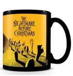 TAZA TERMICA ESCENA DEL CEMENTERIO 315 ML PYRAMID INTERNATIONAL REDSTRING SCMG24622