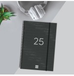 AGENDA 2025 BASIC YEAR E11 165X242MM DIA PAGINA NEGRO FINOCAM 742076025