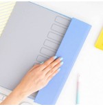 1859-CARPETA CARTON SEPARADORA CON GOMA ELASTICA "HOY TE SOBRAN MOTIVOS PARA.. "MR.WONDERFUL WOA09755ES