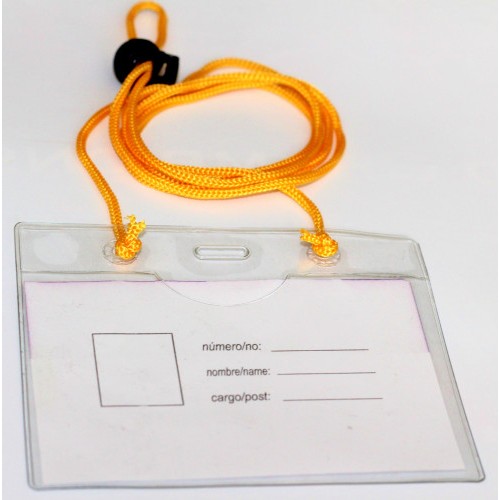 2208-CAJA 50 FUNDAS IDENTIFICACION PVC APAISADO 70X105MM CON CORDON + BOLA AJUSTABLE IBERPLAS 1077CO50