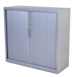 2943-ARMARIO DE 105X80X45CM METALICO CON PUERTAS DE PERSINA CON 2 BALDA INCLUYE 2 BALDAS. COLOR GRIS. MEDIDA 80X105X45CM