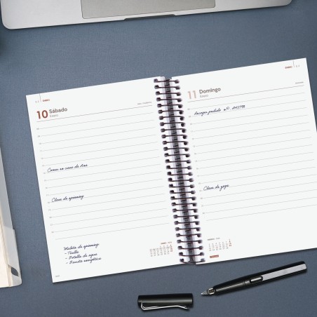 30445-AGENDA 2026 BASIC OPAQUE E10 155X212MM DIA PAGINA AZUL FINOCAM 742911026