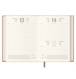 30825-AGENDA 2026 LISBOA DIA PAGINA 14 X 20 CM. COLOR CAMEL DOHE 11803 - 26