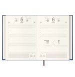 AGENDA 2026 LISBOA DIA PAGINA 14 X 20 CM. COLOR AZUL CATALAN DOHE 12691 - 26