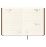 30847-AGENDA 2026 SAMBA DIA PAGINA 15 X 21 CM. COLOR CAMEL DOHE 12880 - 26