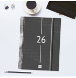 32845-AGENDA 2026 BASIC YEAR E40 210X297MM DIA PAGINA NEGRO FINOCAM 741116026