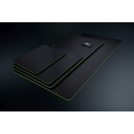 5638-Razer Gigantus V2 - Medium Negro, Verde Alfombrilla de raton para juegos