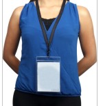 PACK 10 FUNDAS PVC 122X180MM  2 COMPARTIMENTOS PORTADOCUMENTOS + CINTA COLGANTE LANYARD NEGRA TARIFOLD 335105